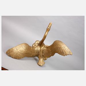 Zwei große Höckerschwäne