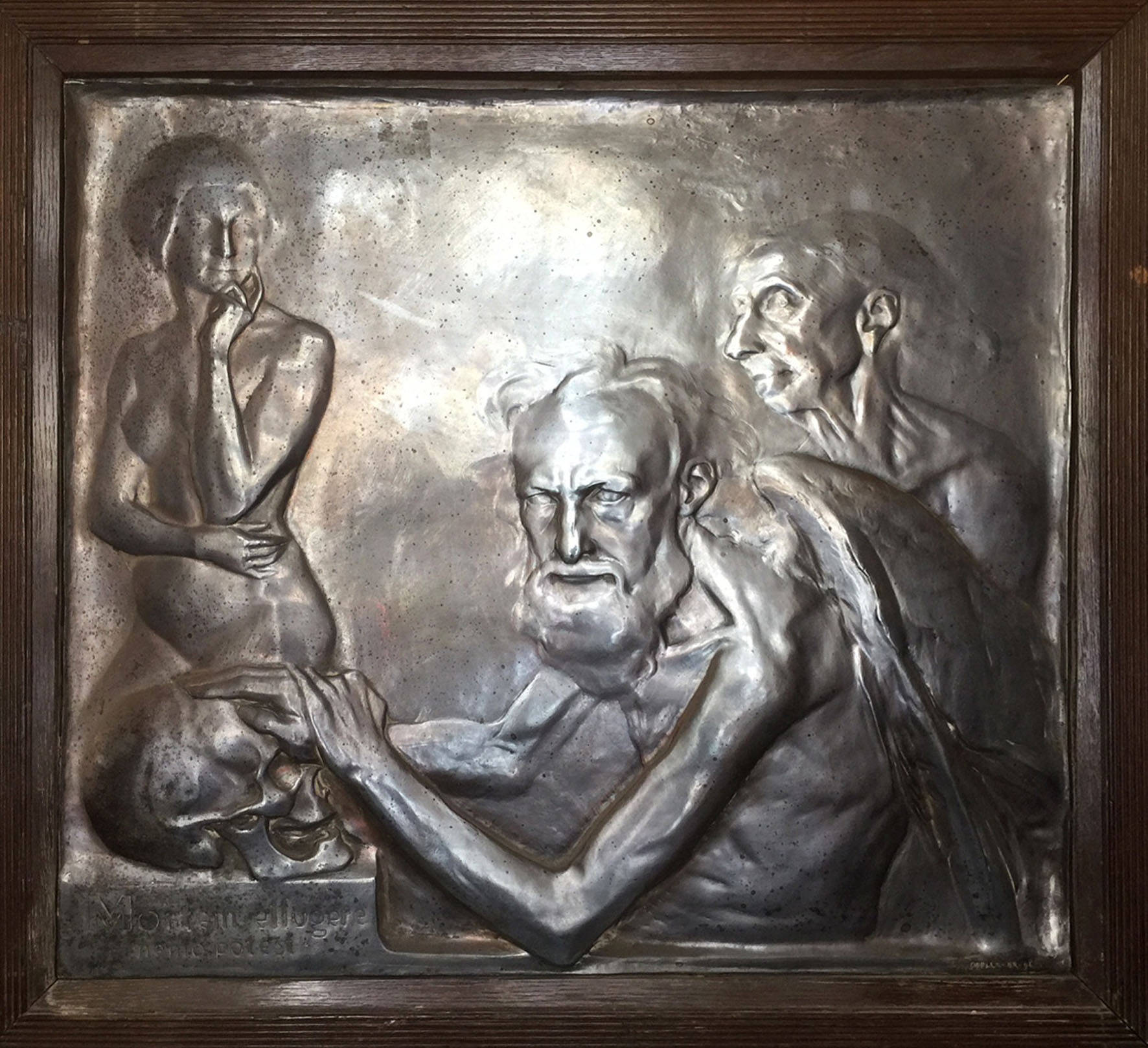 Alexander Oppler, Bronzerelief ”Morte effugere nemo potest”
