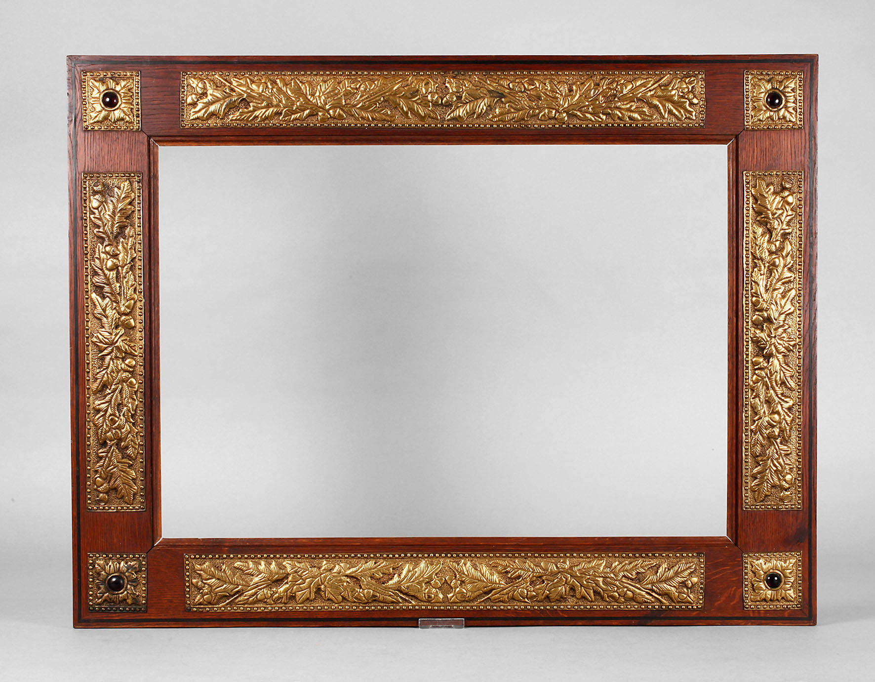 Historismusrahmen mit Eichenlaub