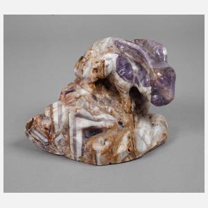 Figürliche Steinschnitzerei