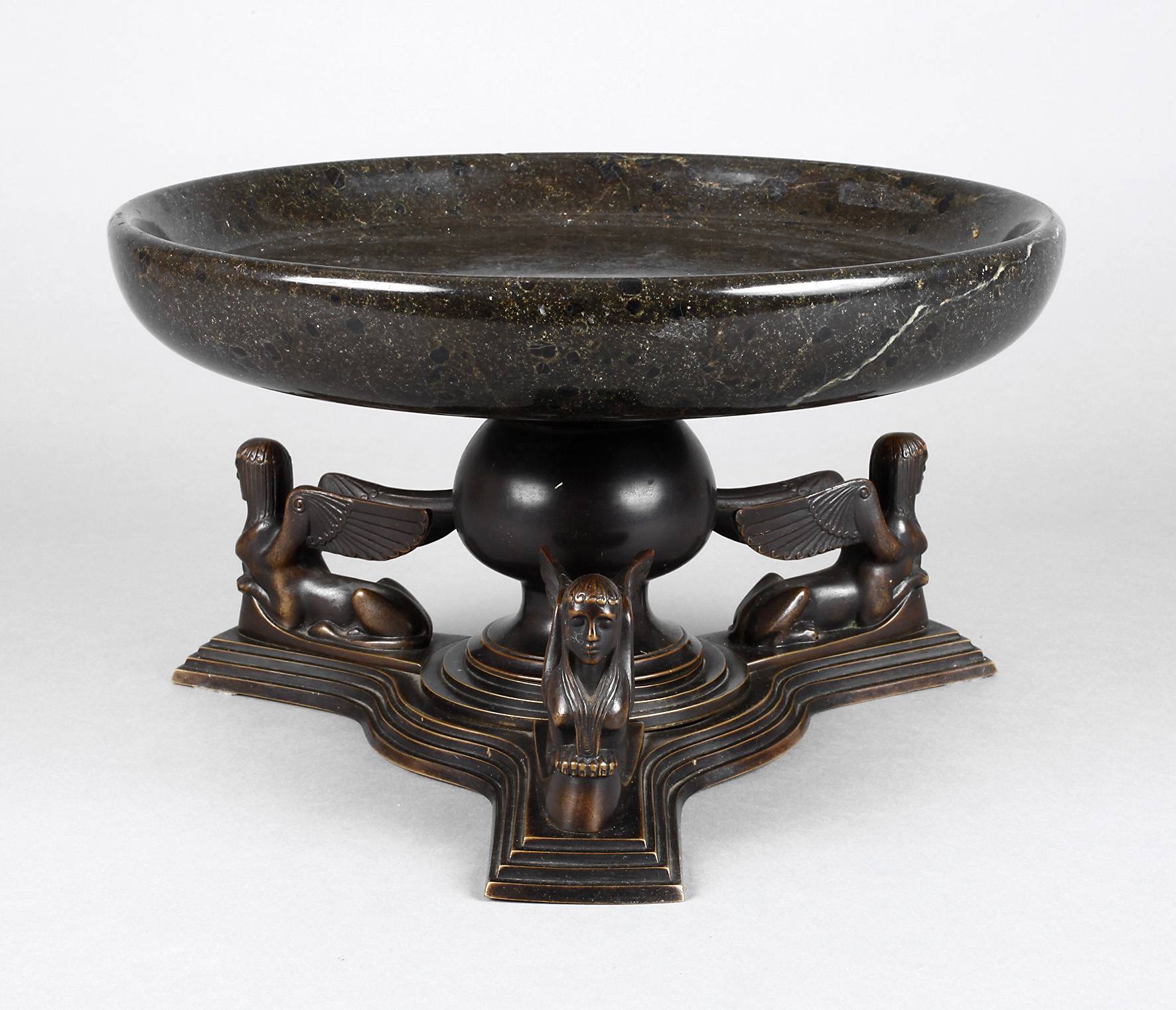 Tafelaufsatz Serpentin