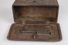 Kleine Eisentruhe