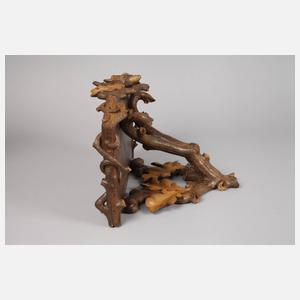 Figürliche Schnitzerei