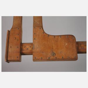 Großer Messschieber