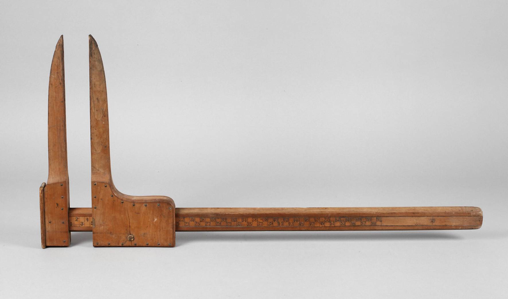 Großer Messschieber