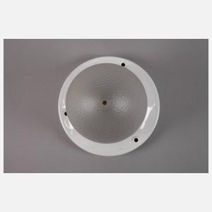 Drei kleine Deckenlampen