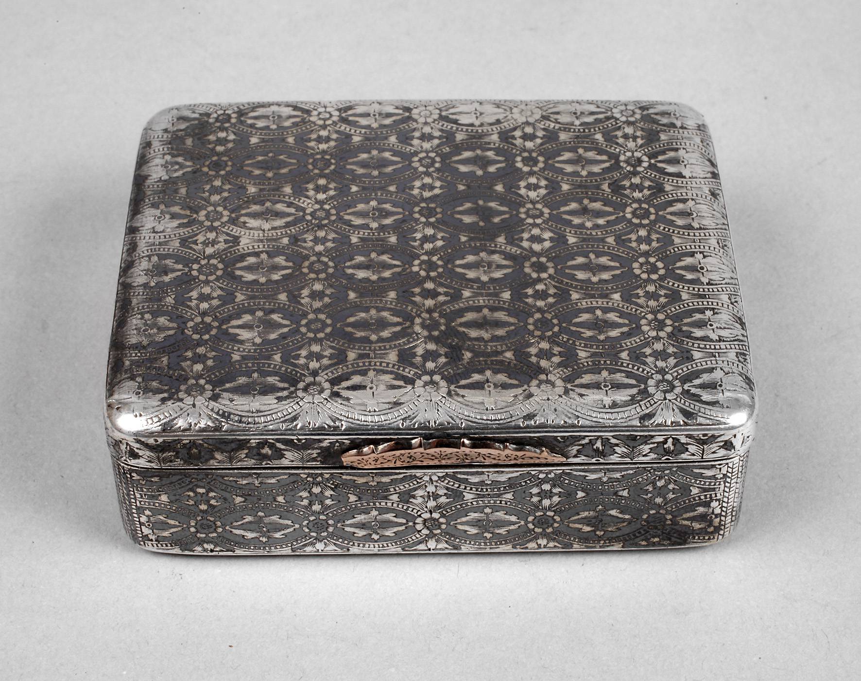 Tabatiere Niello