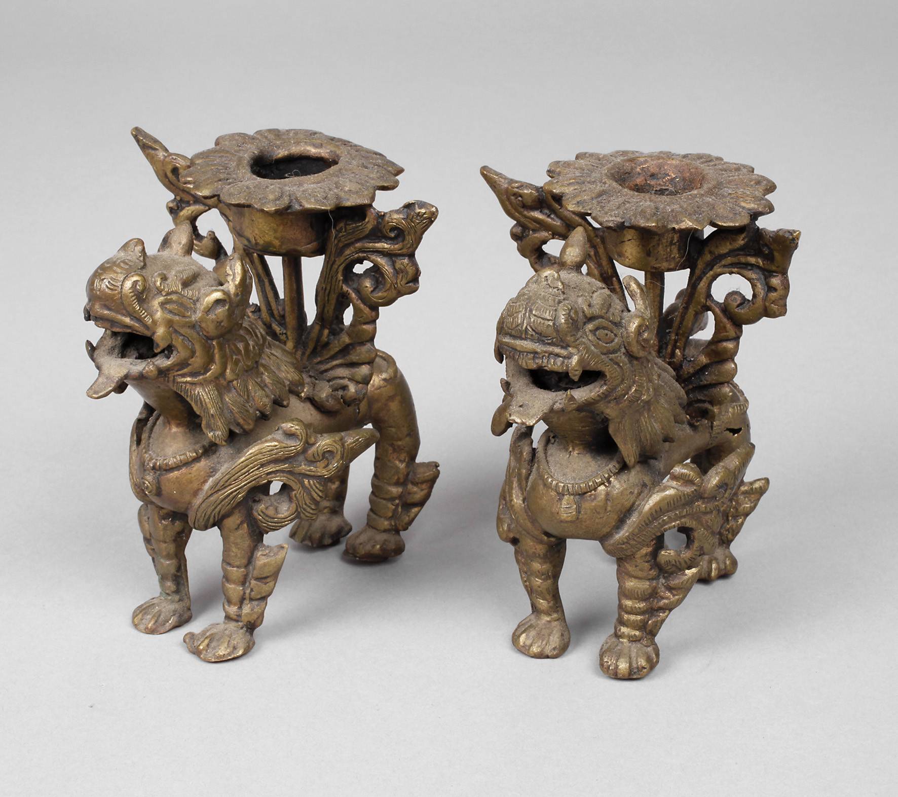 Paar figürliche Leuchter