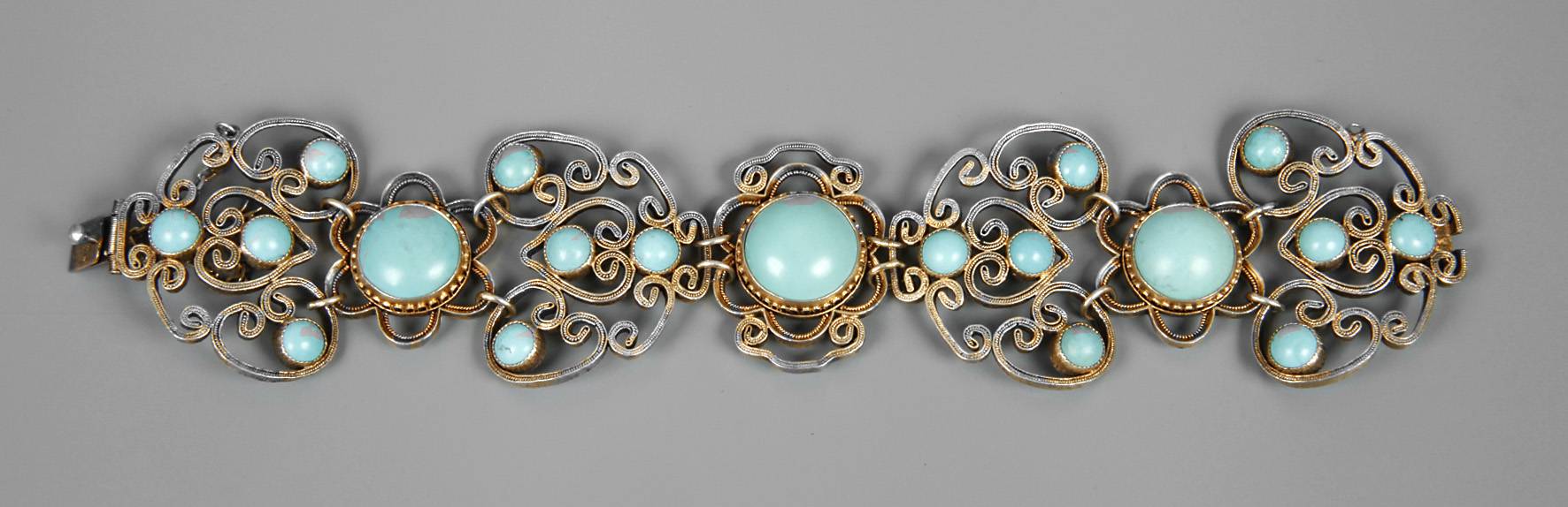 Armband mit Türkisen