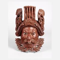 Figürliche Schnitzerei111