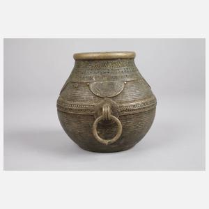 Kleines Bronzegefäß