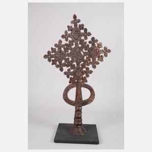 Altarkreuz und Nackenstütze