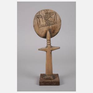 Zwei figürliche Schnitzereien