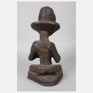 Figürliche Schnitzerei