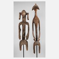 Zwei Schutzfiguren der Mumuye111