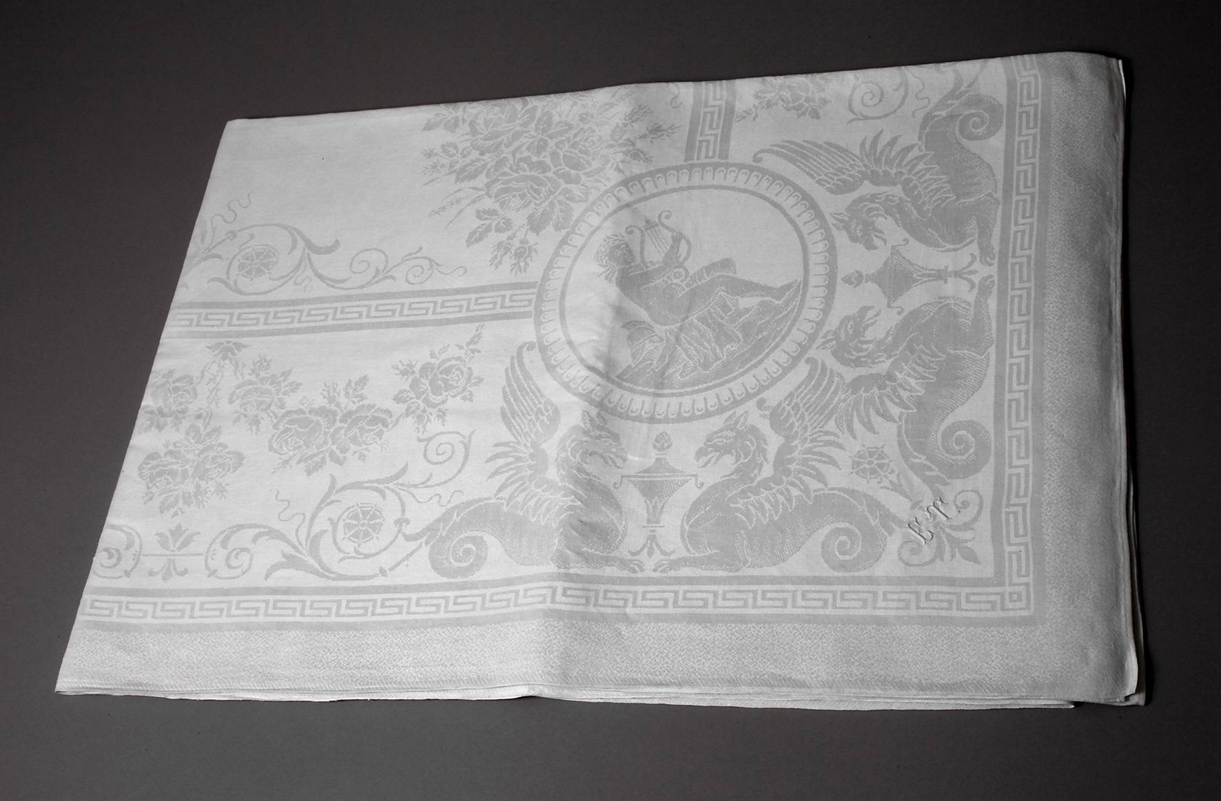 Großes Tafeltuch Historismus