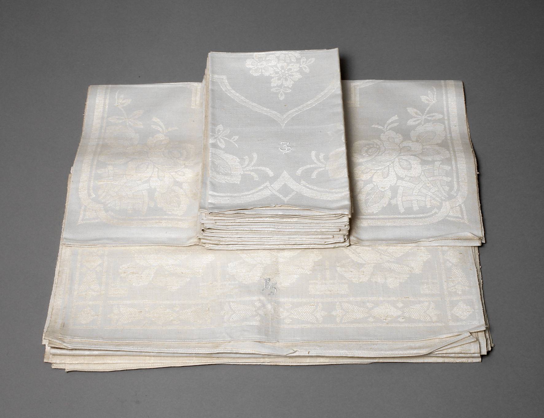 Konvolut Handtücher