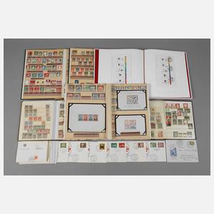 Buntes Konvolut Briefmarken