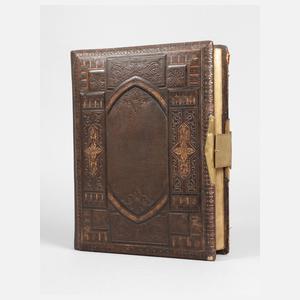 Fotoalbum Gründerzeit mit Spieluhr