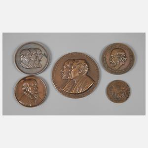 Englischer Token Bath 1794 und Konvolut Medaillen