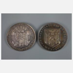 Paar Medaillen Dienstboten und Arbeiterstiftung