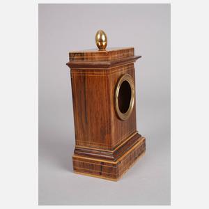 Kleines Uhrengehäuse