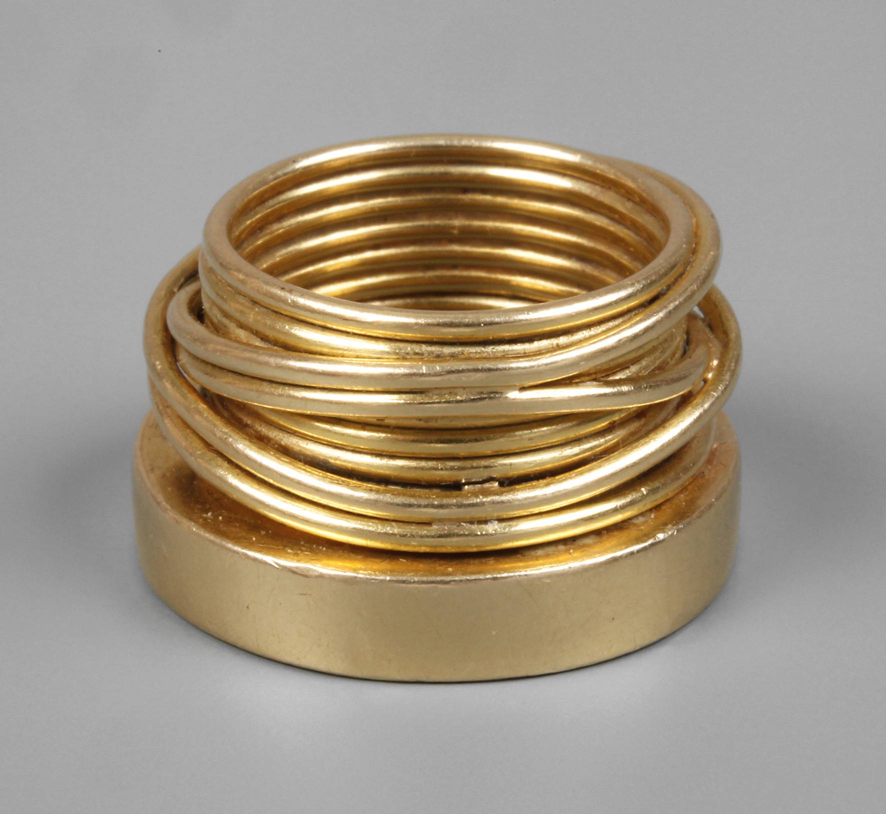 Ungewöhnlicher Damenring