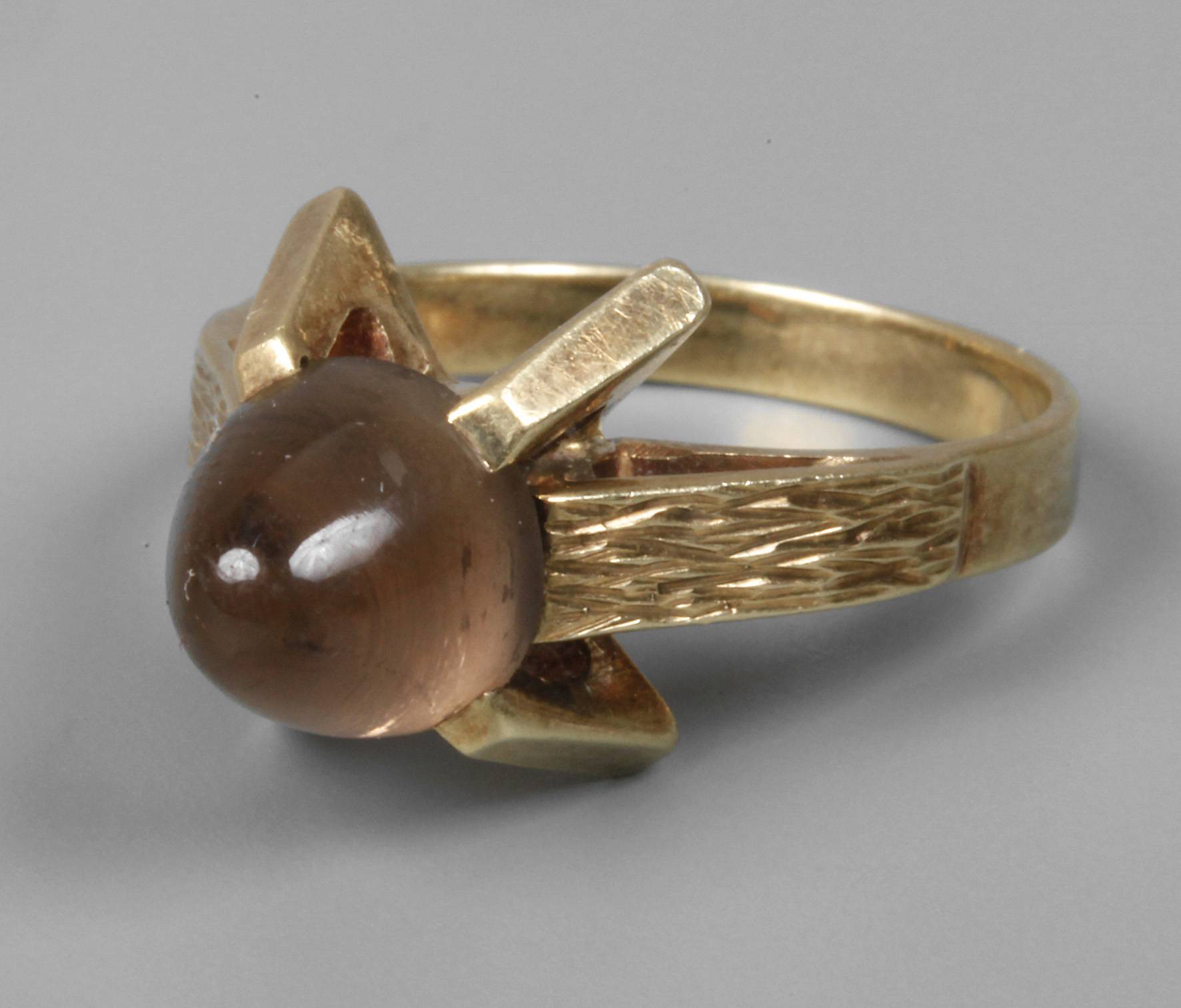 Designerring mit Rauchquarz