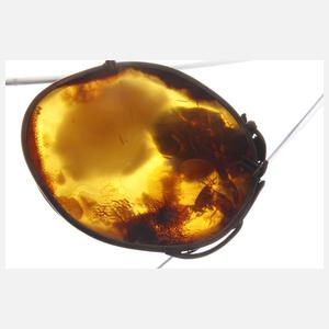 Große Bernsteinbrosche