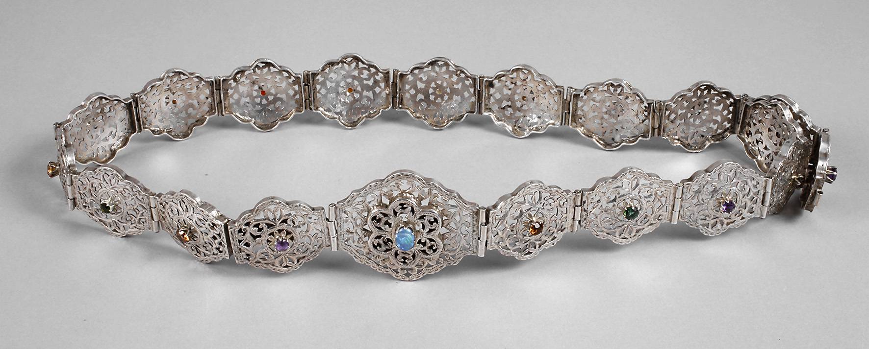 Silbergürtel mit Steinbesatz