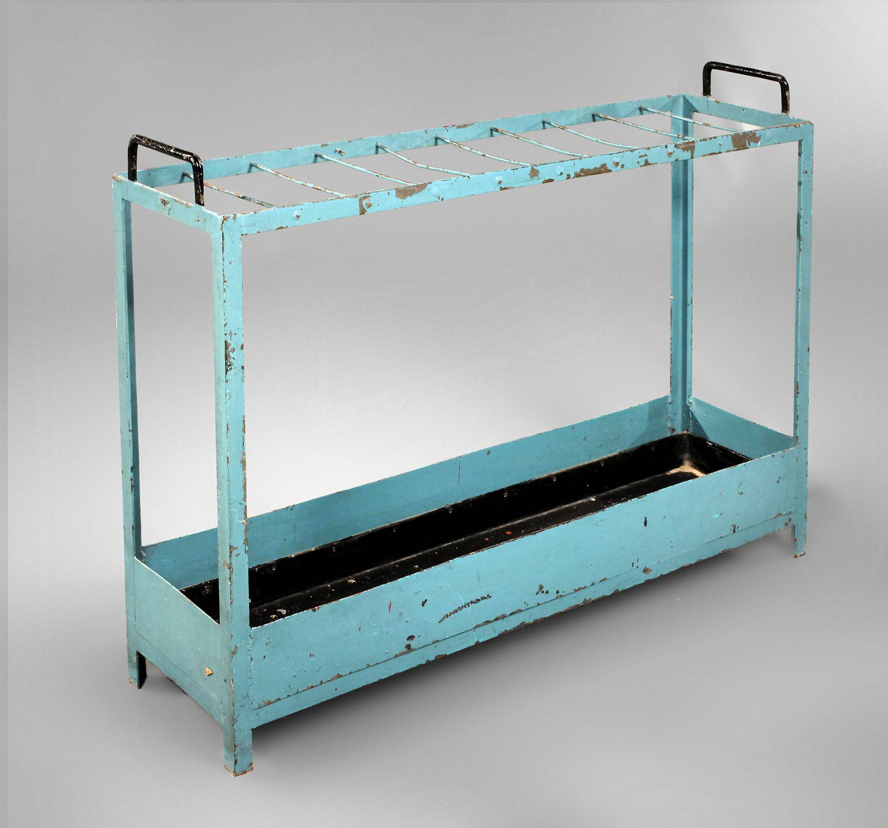 Großer Schirmständer