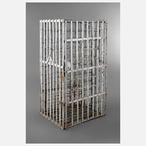 Gitterkasten für Weinflaschen