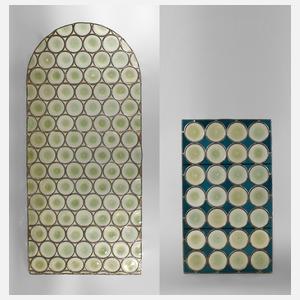 Zwei Bleiglasfenster