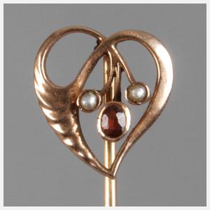 Jugendstilnadel im Etui