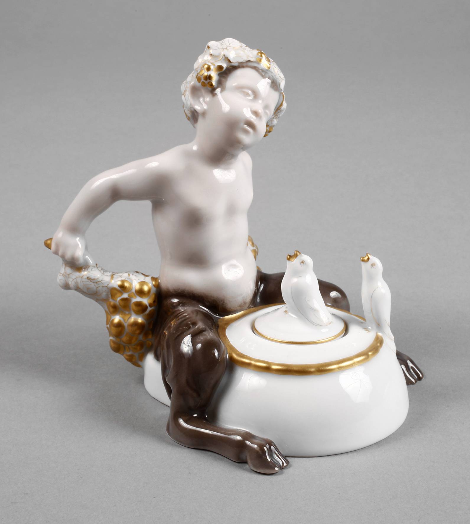 Rosenthal Faun mit Trauben