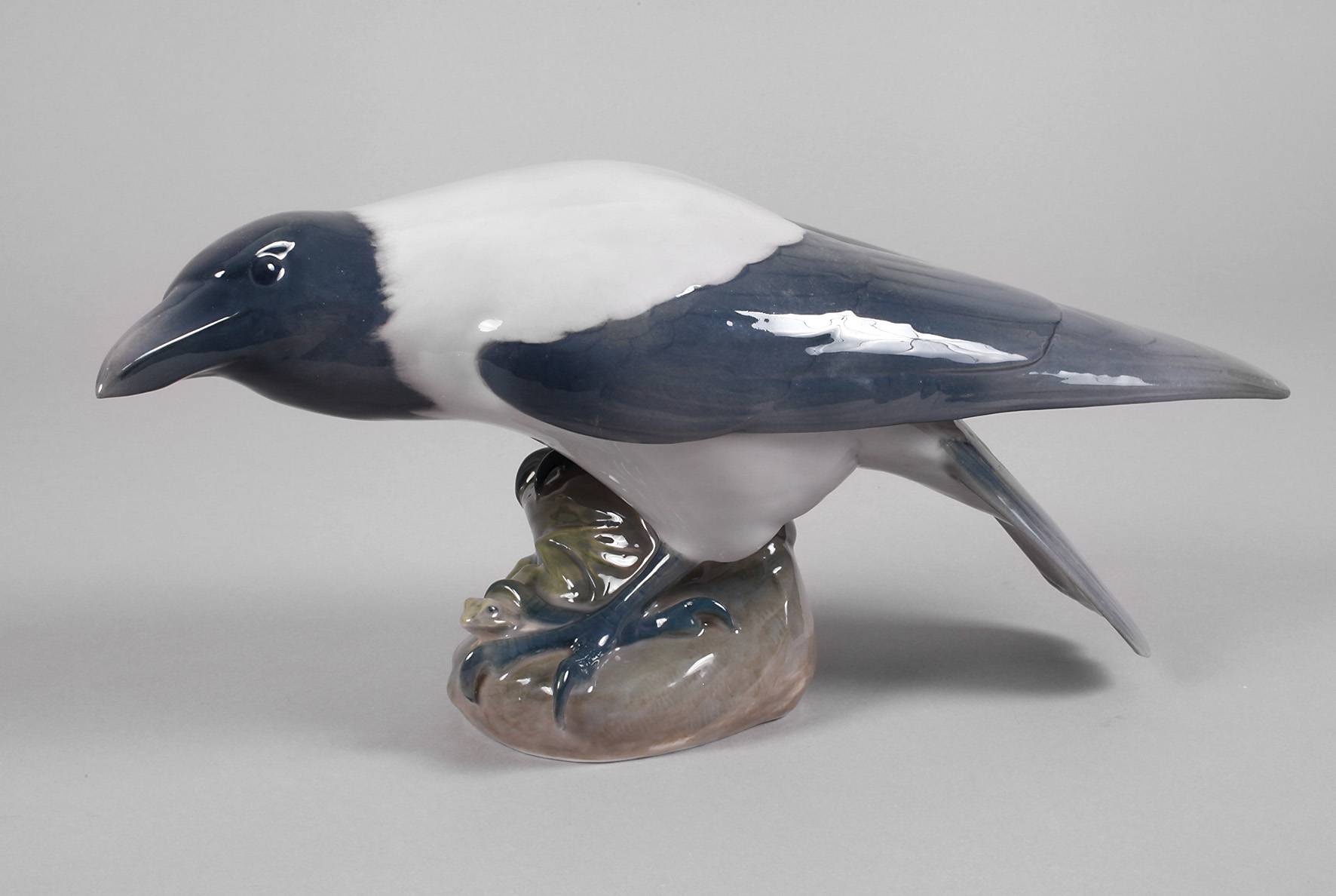 Royal Copenhagen Krähe mit Frosch