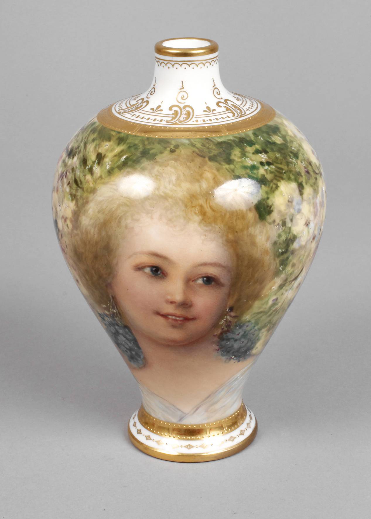 Vase mit Mädchenportrait