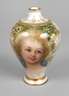 Vase mit Mädchenportrait