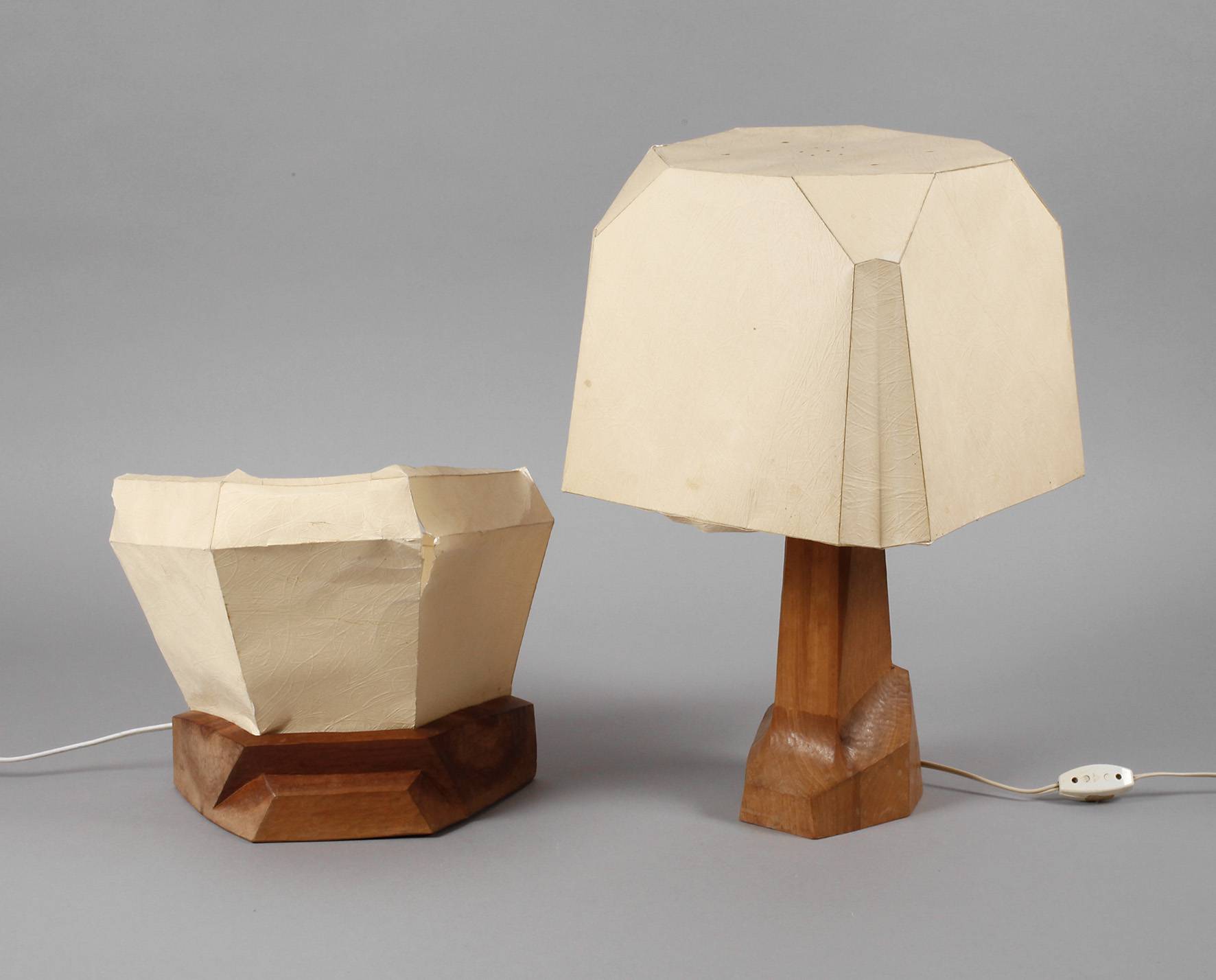 Zwei anthroposophische Tischlampen