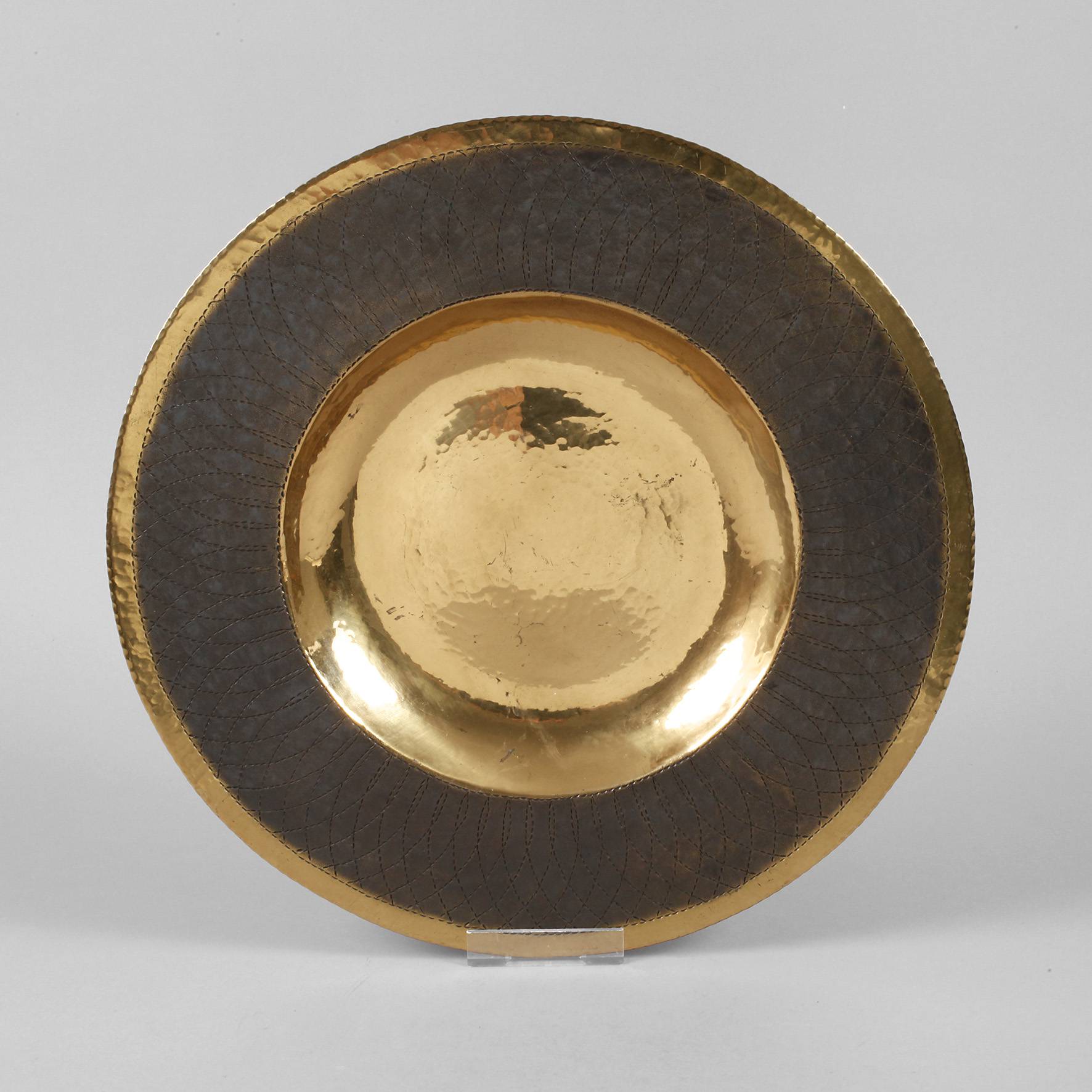 Hans Przyrembel große Messingschale