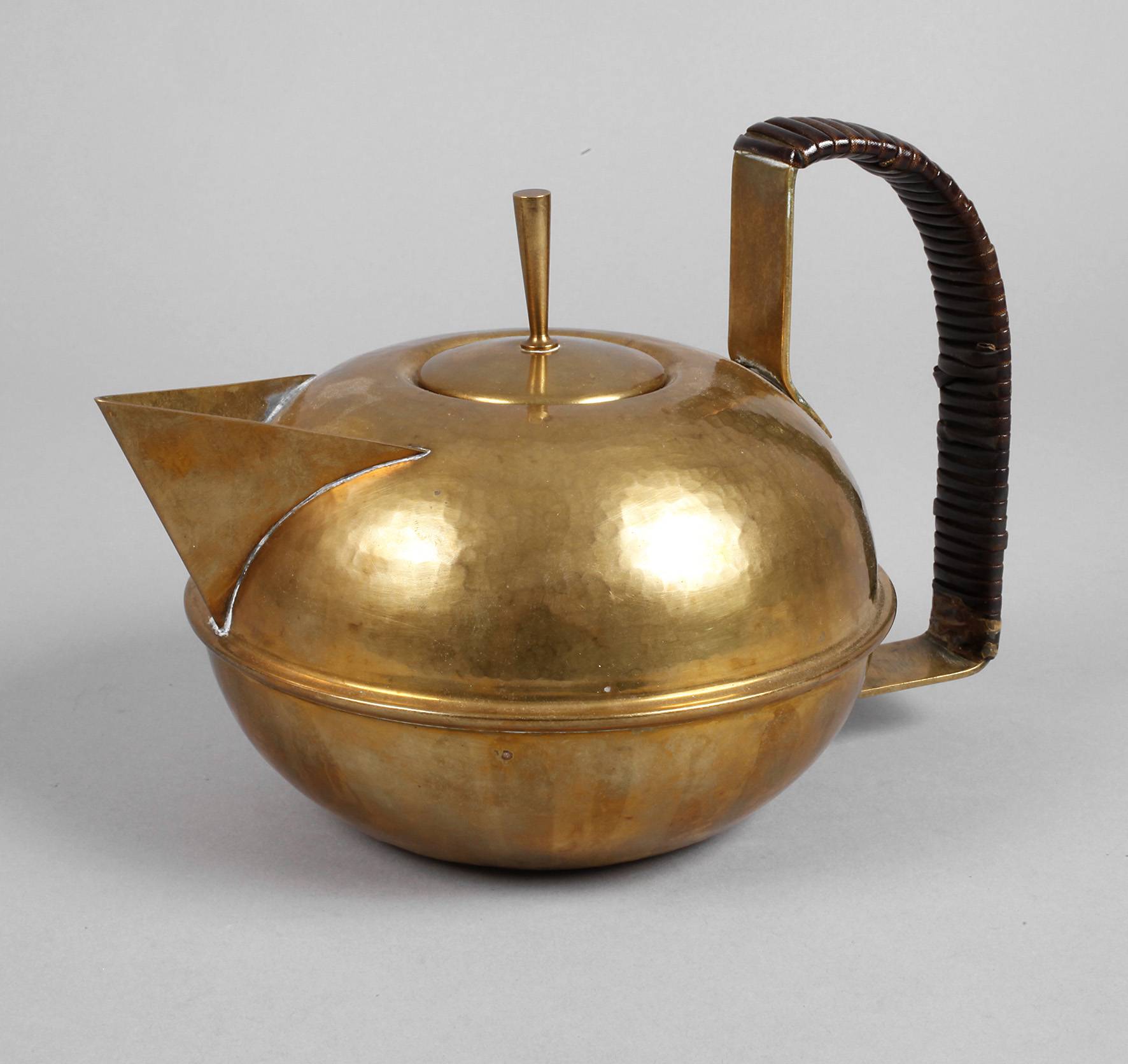 Teekanne Hayno Focken und Hans Przyrembel