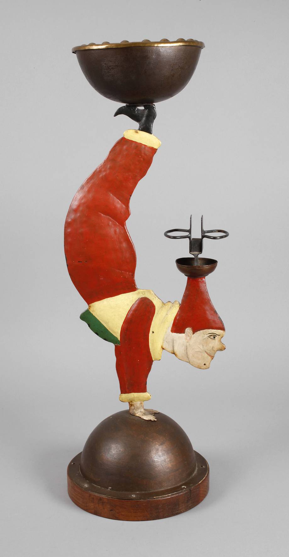 Figürlicher Standascher