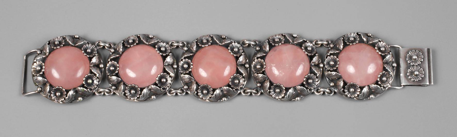 Niels Erik From, Armband mit Rosenquarzen