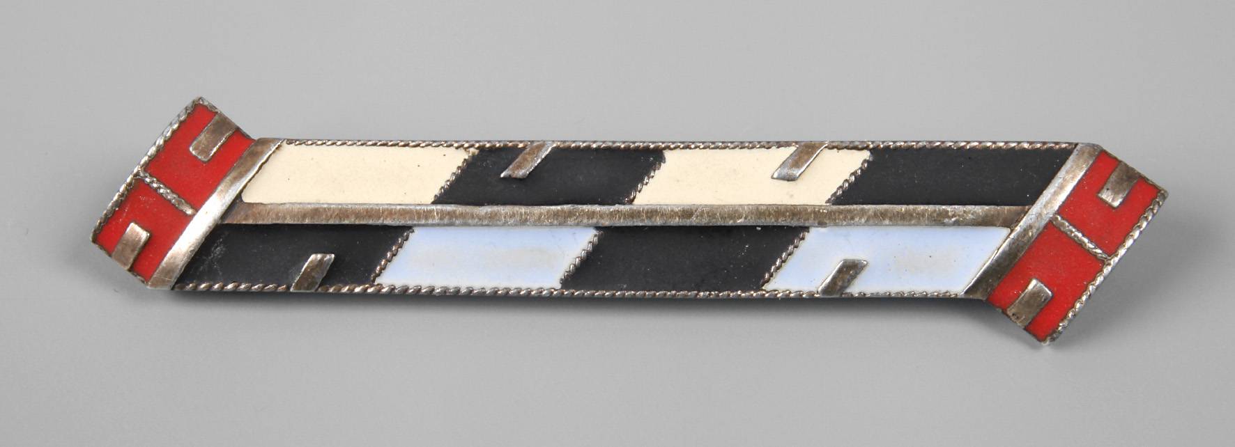 Theodor Fahrner Brosche mit Mattemail