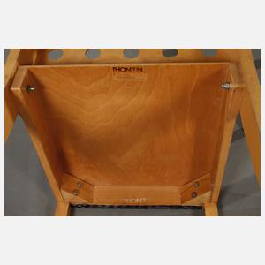 Sechs Stapelstühle Thonet
