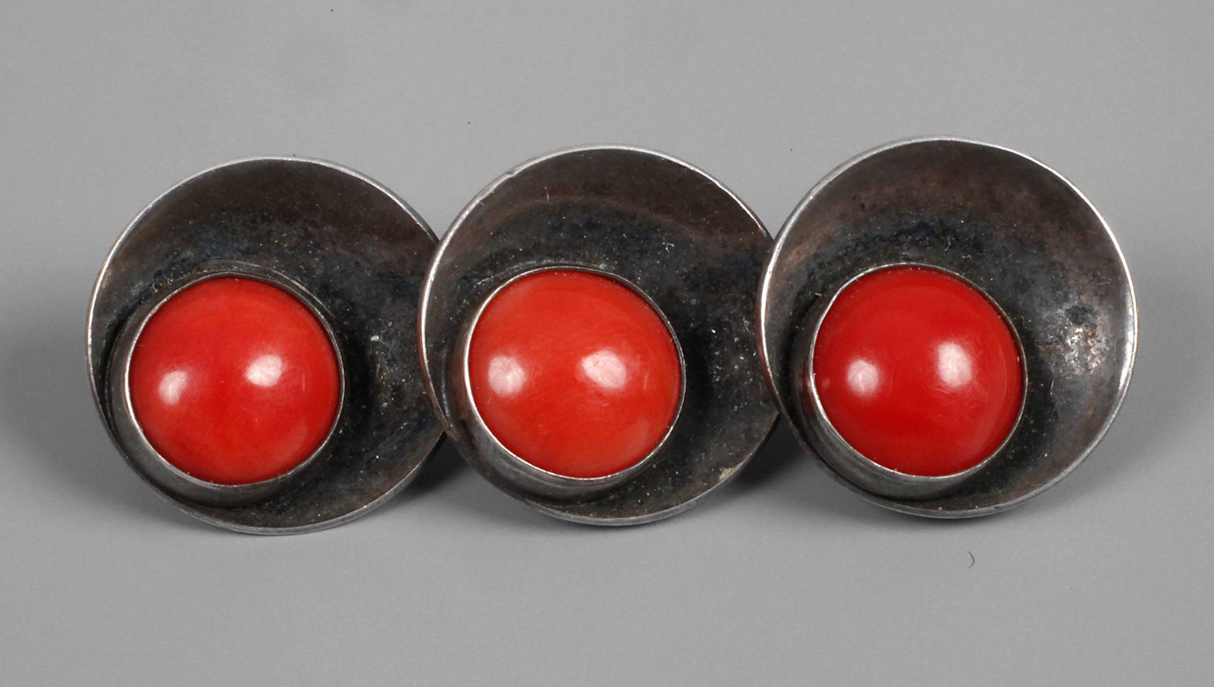 Niels Erik From, Brosche mit Korallen