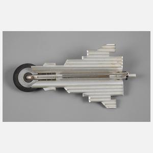 Patrik Muff attr. Designerbbrosche