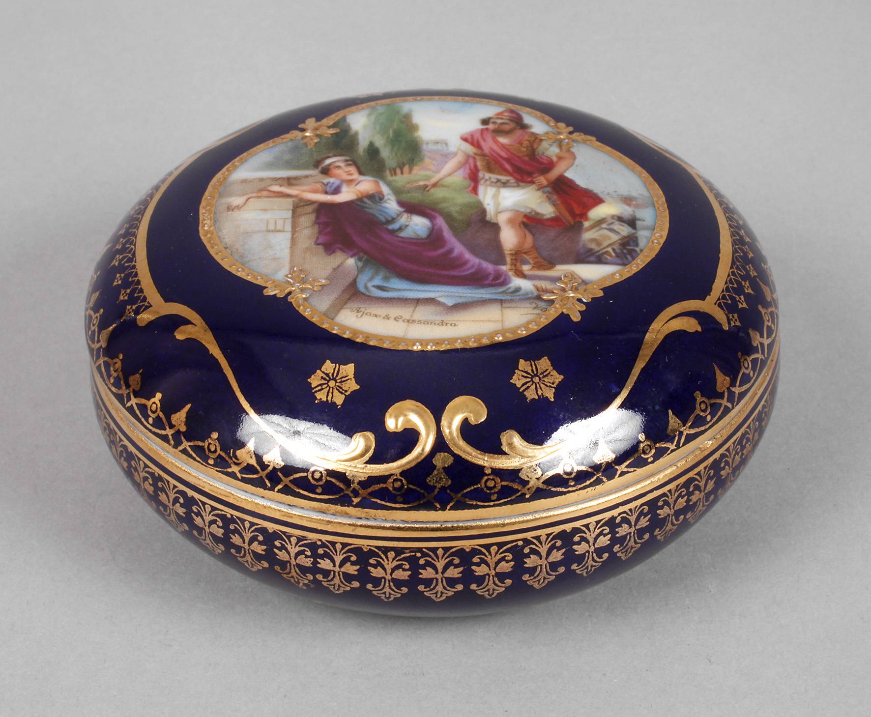 Deckeldose Ajax und Kassandra