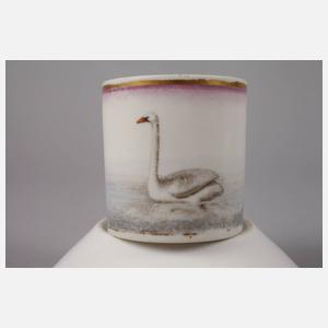 Gotha oder Gera Biedermeiertasse mit Schwan