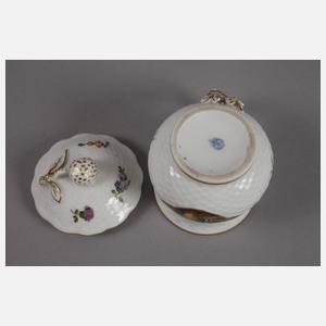 Höchst barocke Deckeltasse